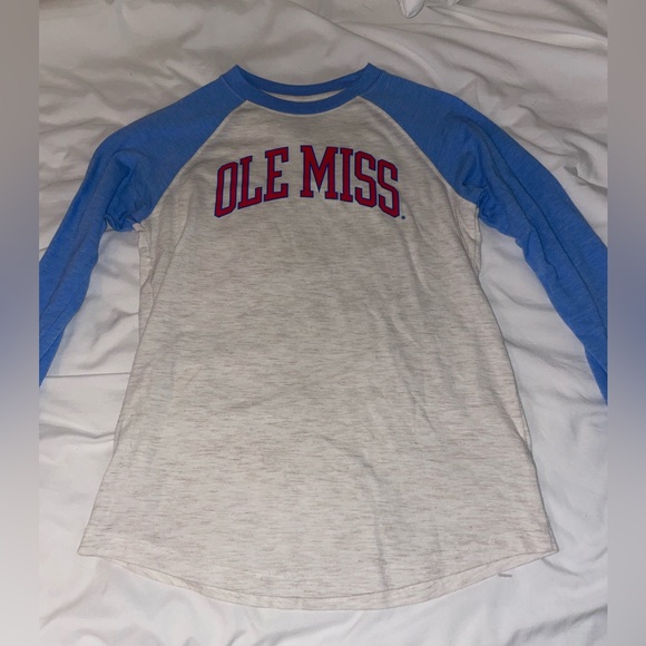 Ole Miss Long Sleeve Tee Kids L (fits like an adult xs/small) - Picture 2 of 3
